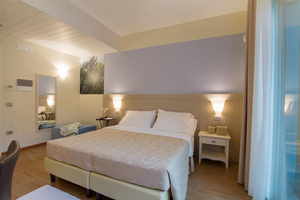 Agriturismo Ai Prati Lazise Exterior photo